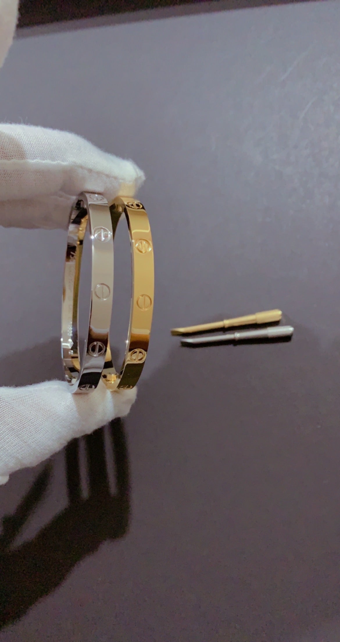 Choose the Bracelet of Love