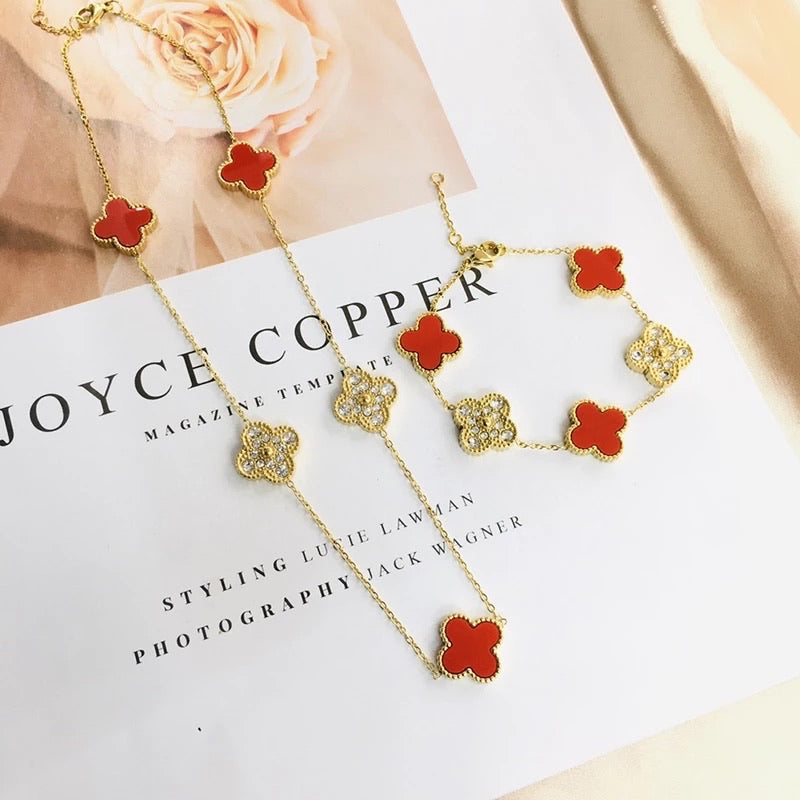 Double Toned Necklace (Clover)