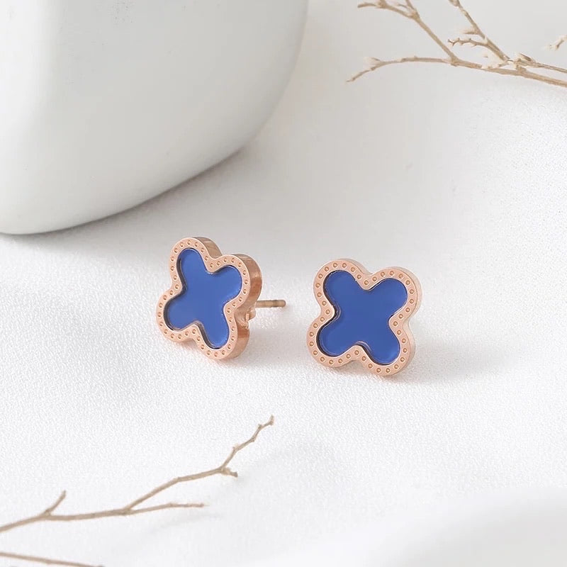 Clover Style Earrings