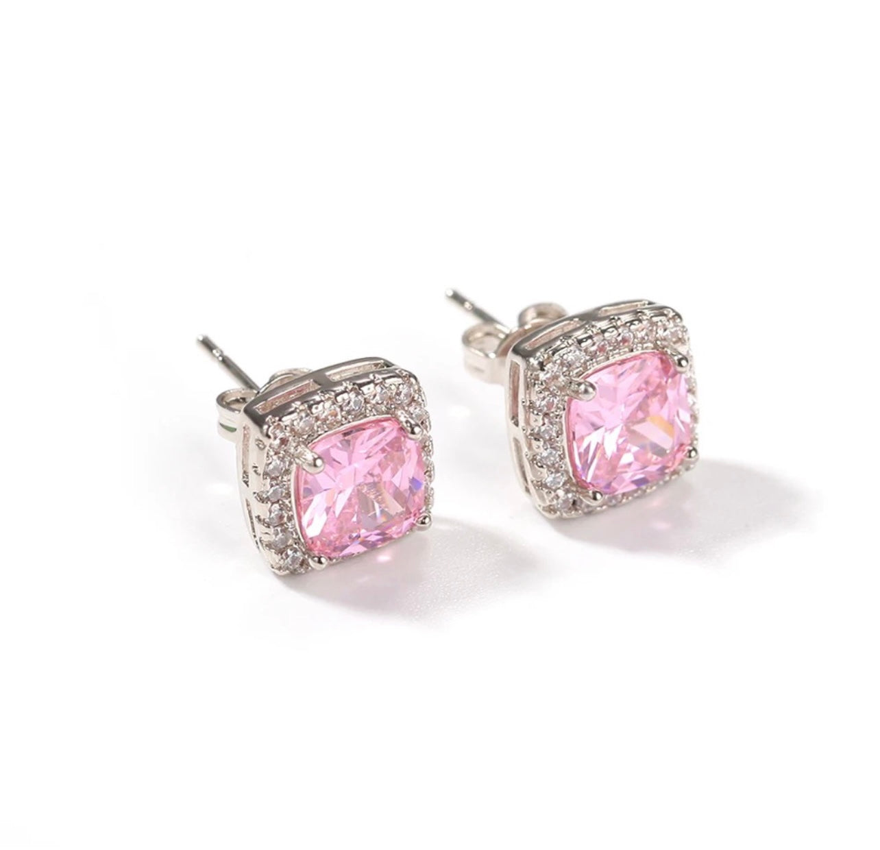 Cluster Diamonds Stud Earrings