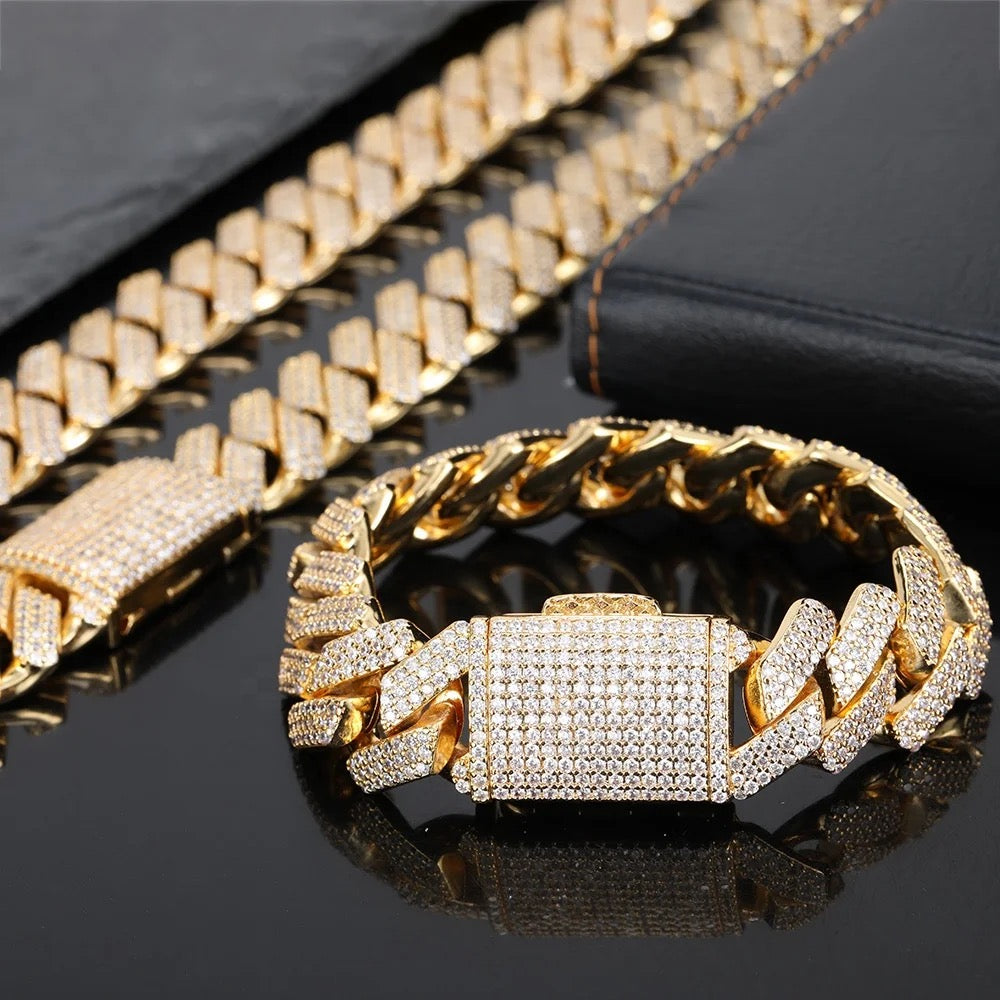 Cuban Link Bracelet - Square (Unisex)